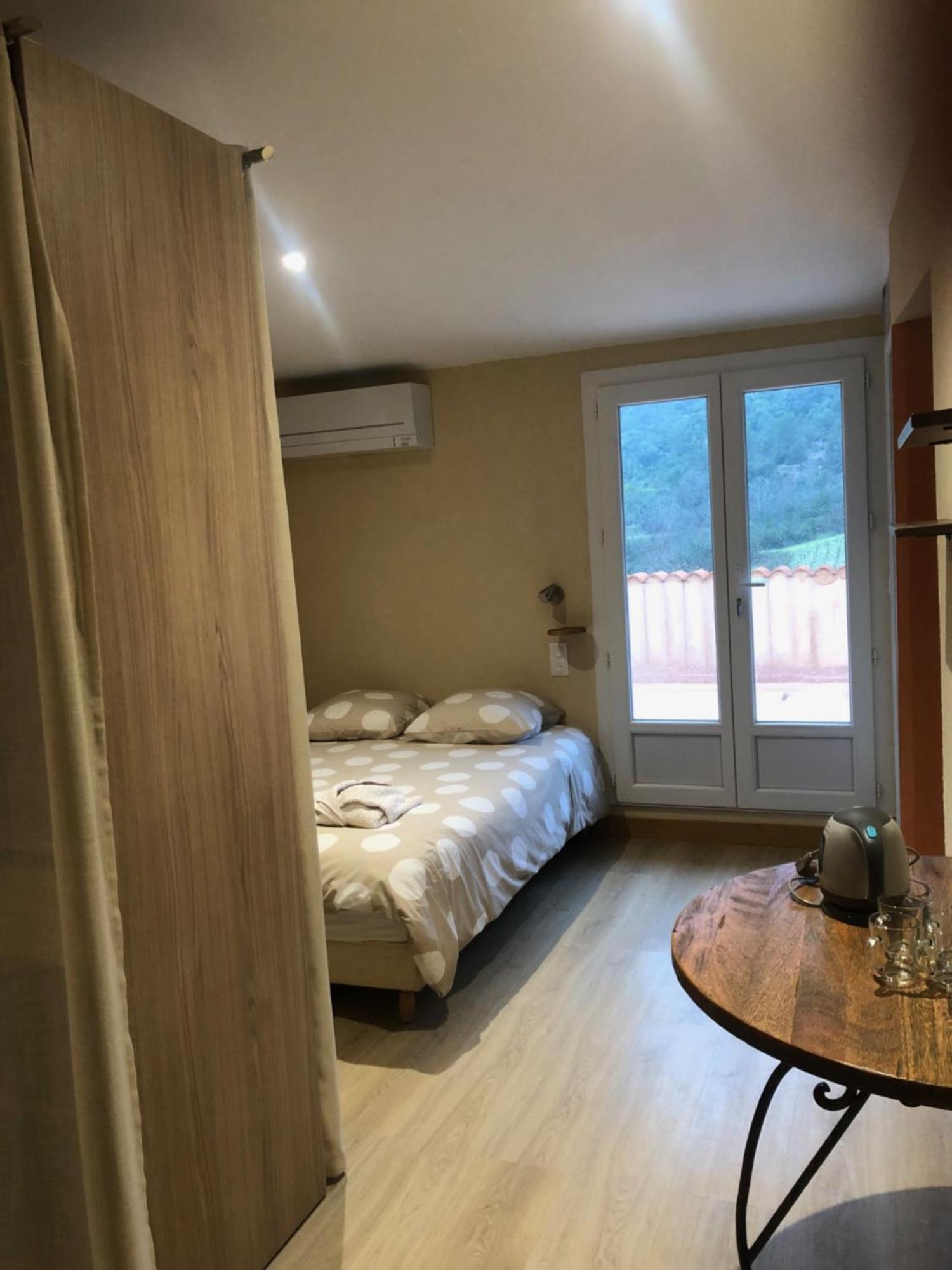 Auberge De La Vallee Saint-Jean-de-Buèges 외부 사진